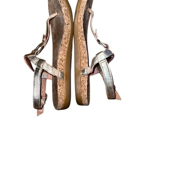 UGG Gold Leather Cork Sole Sandals Size 7.5 - Picture 3 of 6